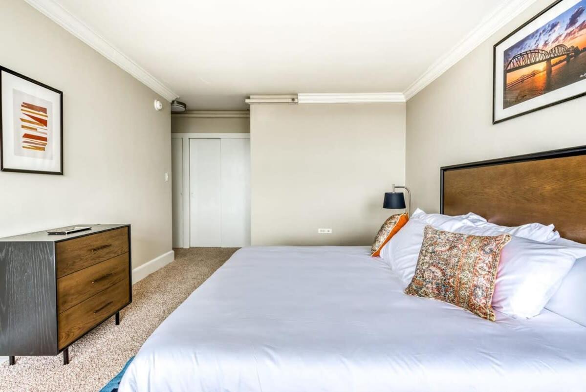 Cozysuites 800 Tower 2Br With Gym! 26 Λούισβιλ Εξωτερικό φωτογραφία